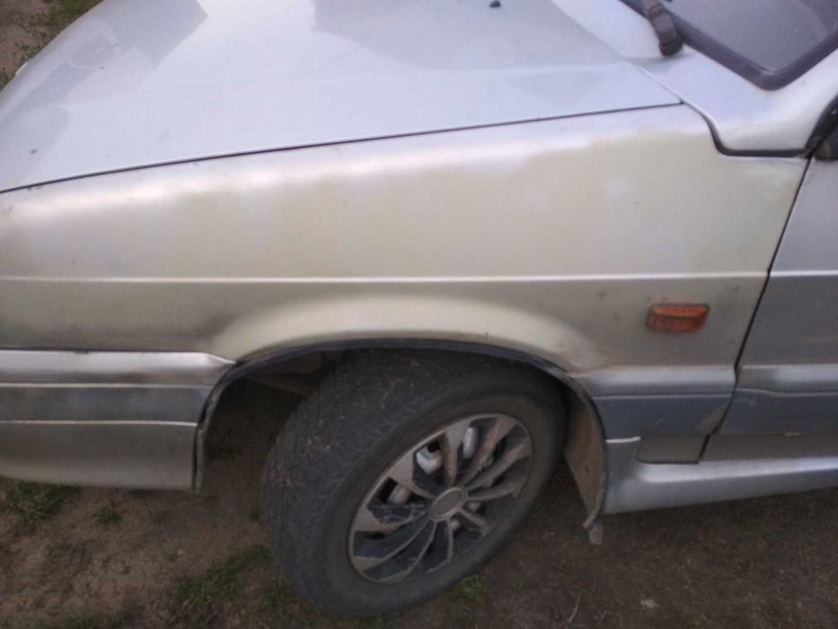 Автомобиль Ваз 2115 2002 года