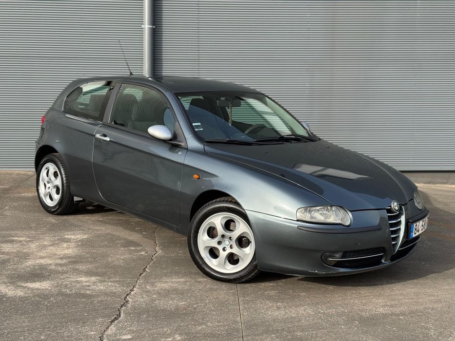 Alfa Romeo 147 — fotografia 2