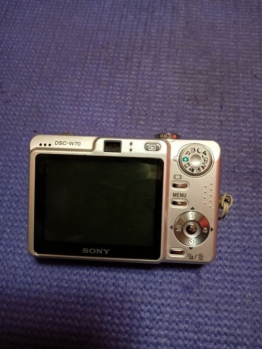 sony dsc w70 - купить фототехнику, видеоаппаратуру - Цена на OLX.ua
