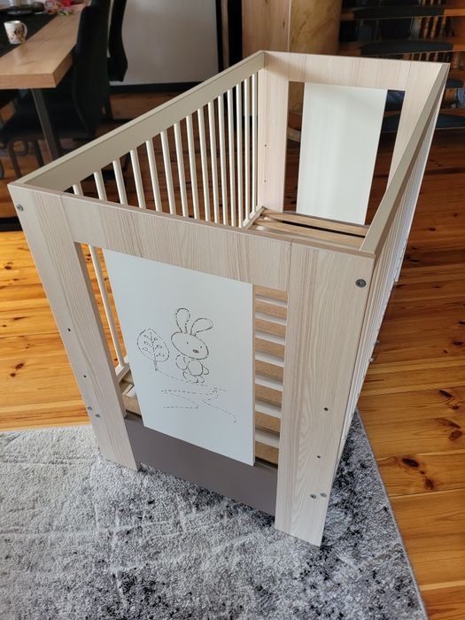 Łóżeczko dziecięce Klupś 120x60 z szufladą - motyw Safari Zajączek.