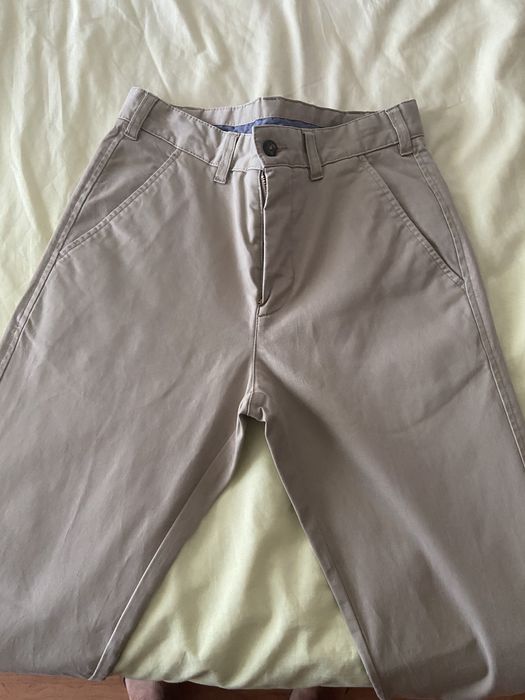 Calças tamanho 36 em Beje