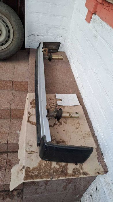 Бампер ВАЗ 2104 2105