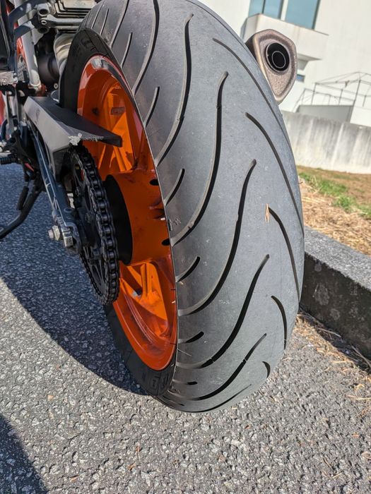 Mota KTM DUKE 390