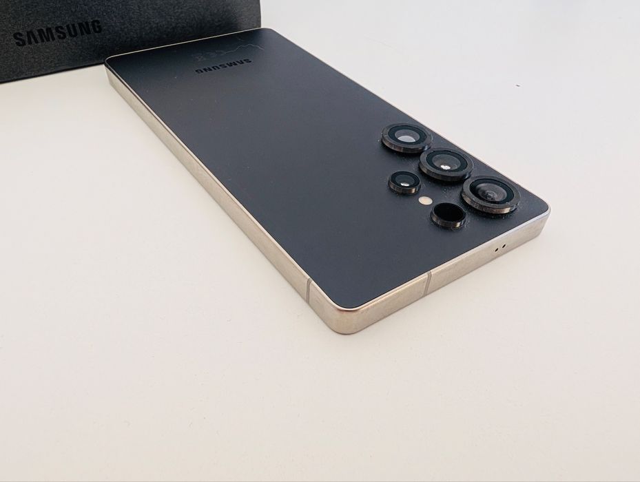 Samsung Galaxy S25 Ultra - 12/256Gb - Preto