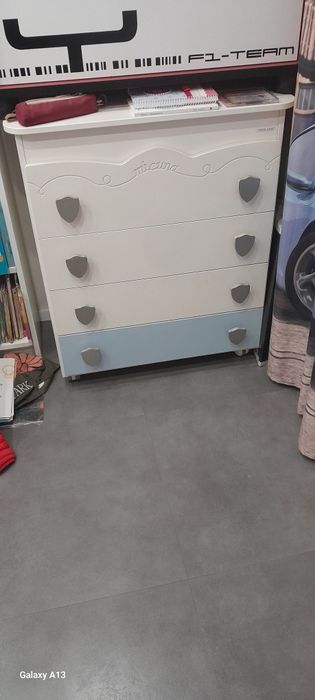 Vendo cama/berço bebé e comoda da marca Micuna