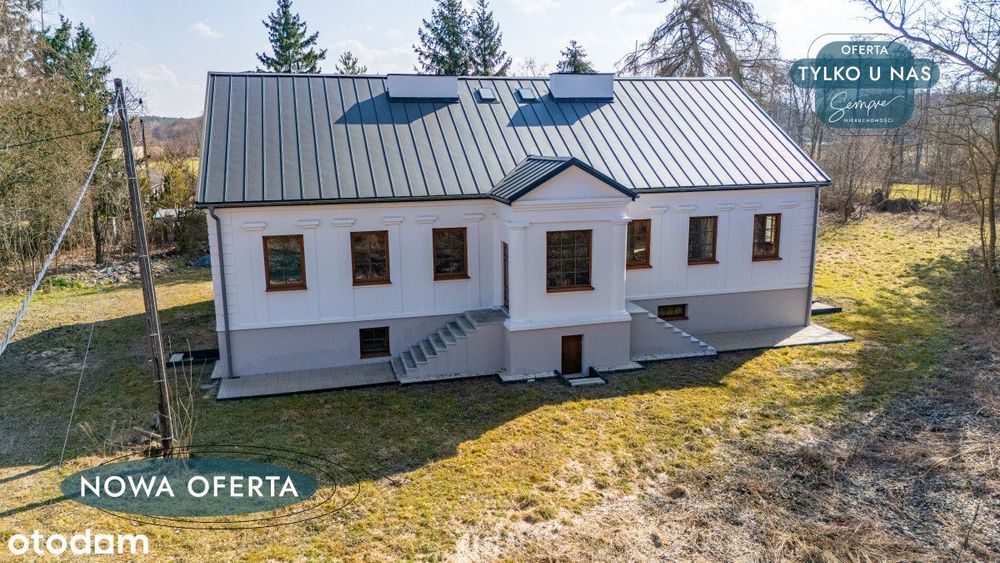 Zabytkowy dwór z Xix wieku | Małyń, woj. łódzkie |