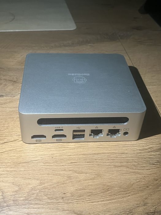 GenMachine Yi7000 7840HS 32GB AMD Mini PC