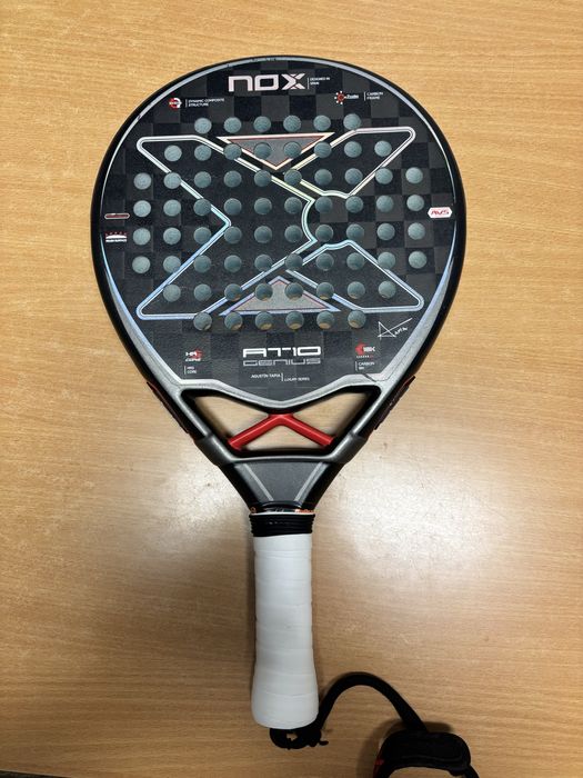 Raquete padel Nox At10 Genius 18k 2023