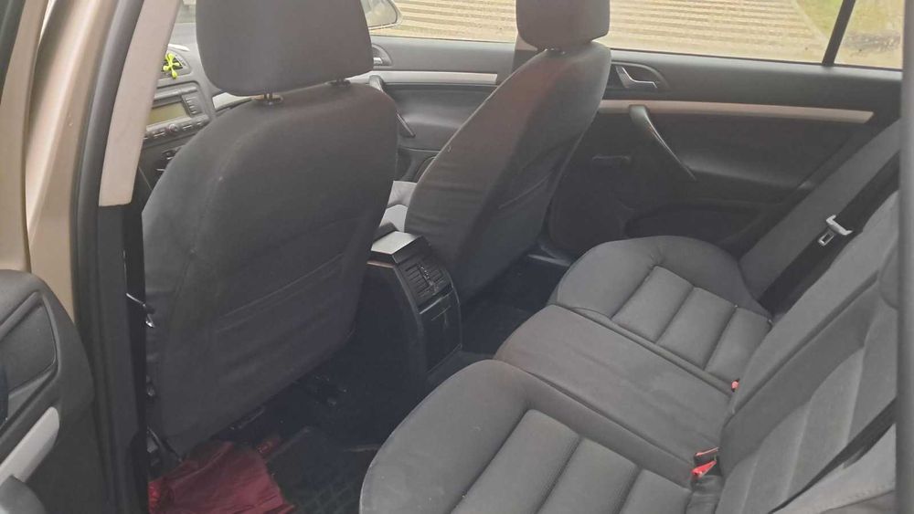 Skoda octavia А 5. 1,6 бензин