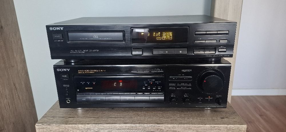 Amplituner + CD Sony