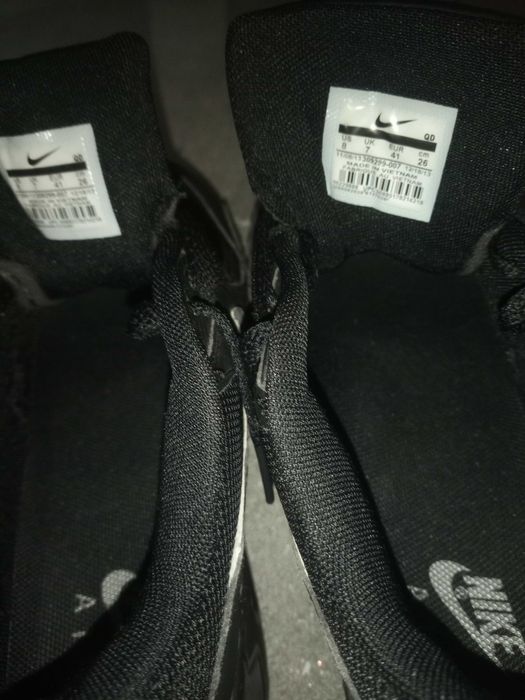 Tênis Nike Air pretos