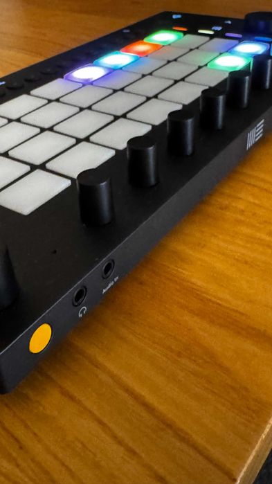Ableton Move – Groovebox, Sampler e Sequenciador – Igual a novo!