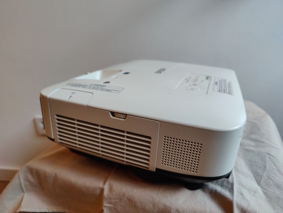 FULL HD Epson eb1980wu jasność 4400ansi nowa lampa profesjonalny kino