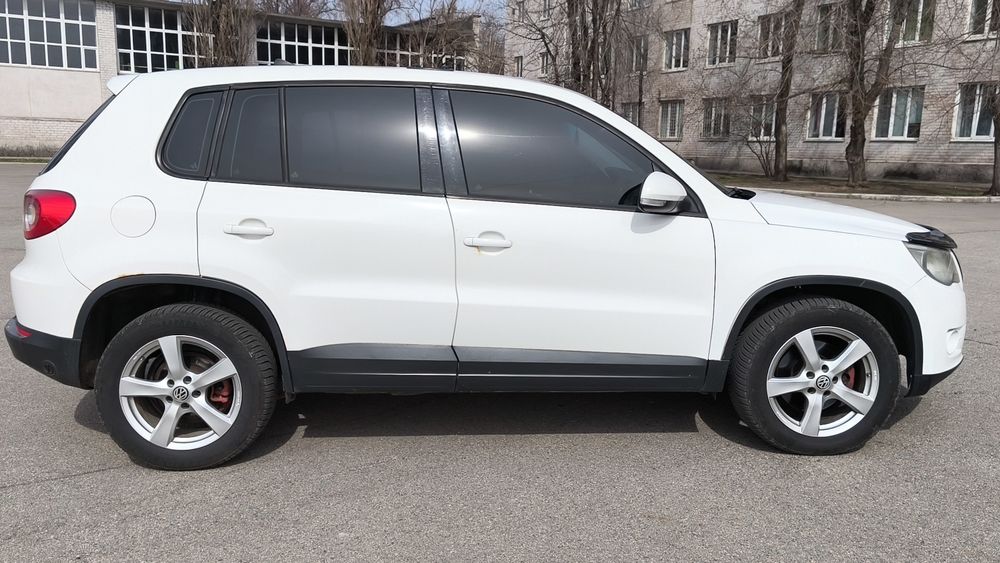Volkswagen Tiguan 2.0 TSI