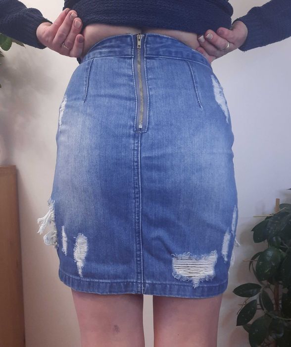 Spódnica jeansowa z dziurami rozdarciami jeans Missguided 36 S