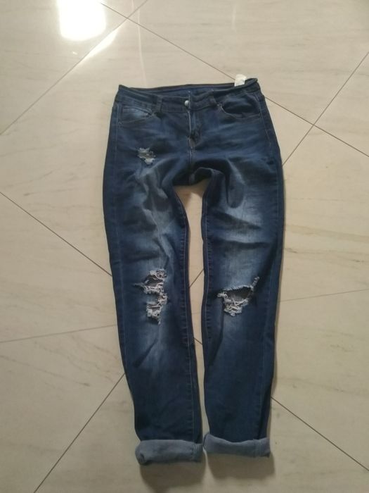 Jeansy  38 Amisu