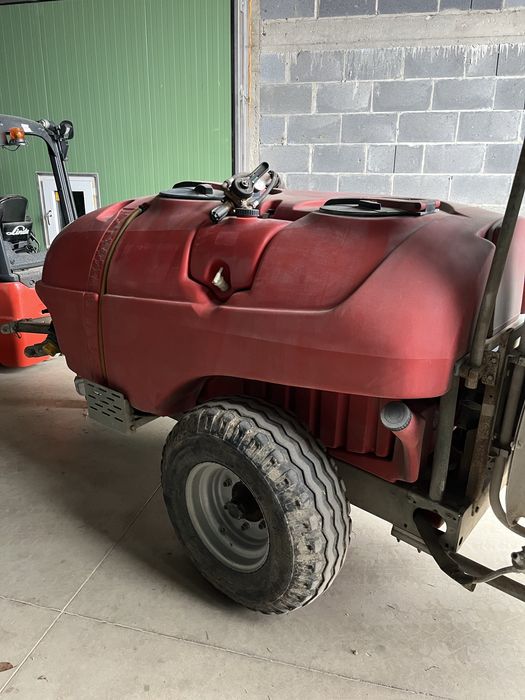 Sprzedam opryskiwacz sadowniczy dragone