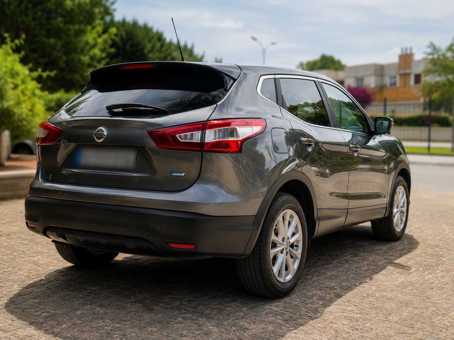 Nissan Qashqai — fotografia 6