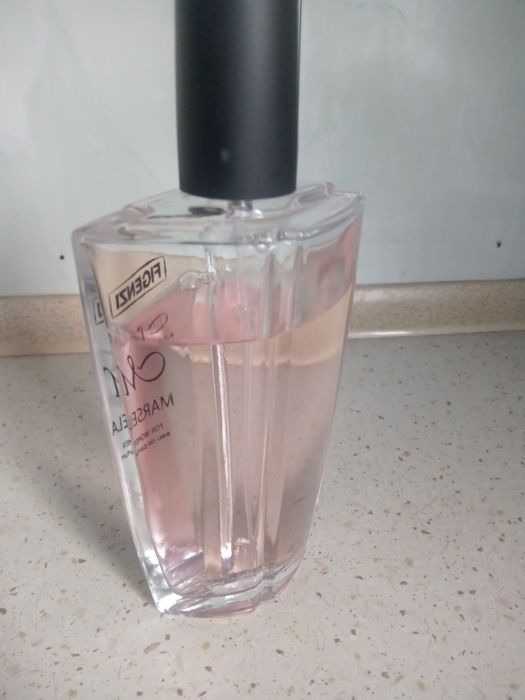 Perfumy damskie figenzi Marsela 100 ml używane