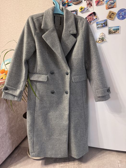 Продам пальто, жакет, тренч
