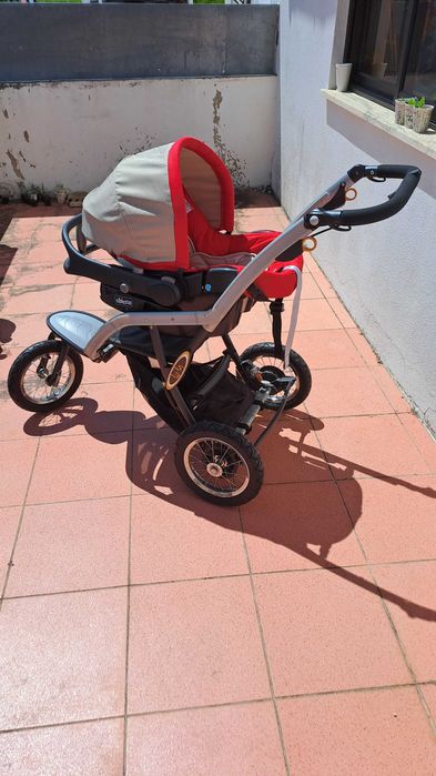 Carrinho de bebe Chicco s3 trio URGENTE!