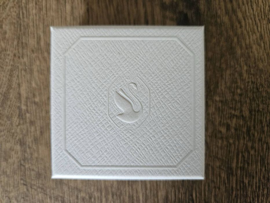 Swarovski Stilla Stud Earrings - kolczyki sztyft stal pozłacana