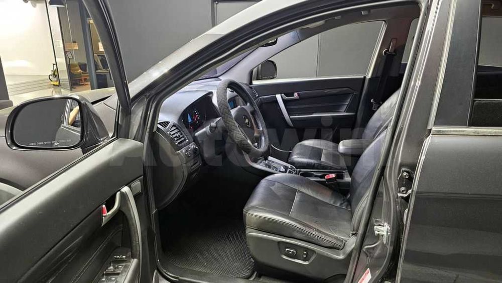 Chevrolet Captiva LT Premium