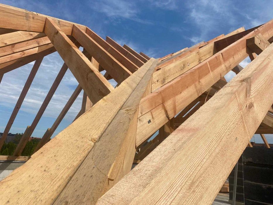 Dachy - Więźba dachowa CNC - C24 Drewno KVH, tartaczne, suszone