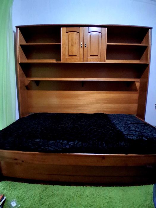 Estudio quarto com duas camas