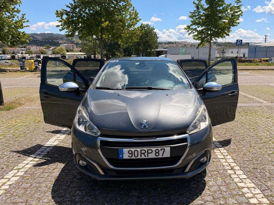 Peugeot 208 1.2 PureTech Style
