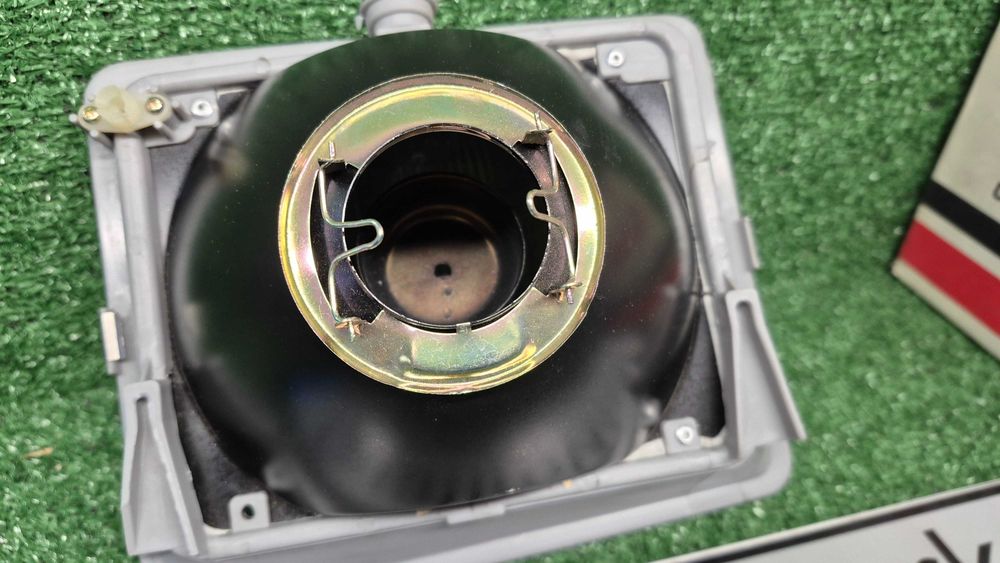 FIAT 127 3º 1981 ATÉ 1987 - ÓTICA/FAROL DENJI ESQUERDO NOVO EMBALADO.