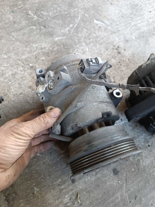 Генератор Таета Авенсис Стератер д4д Компрессор toyota avensis Тоета