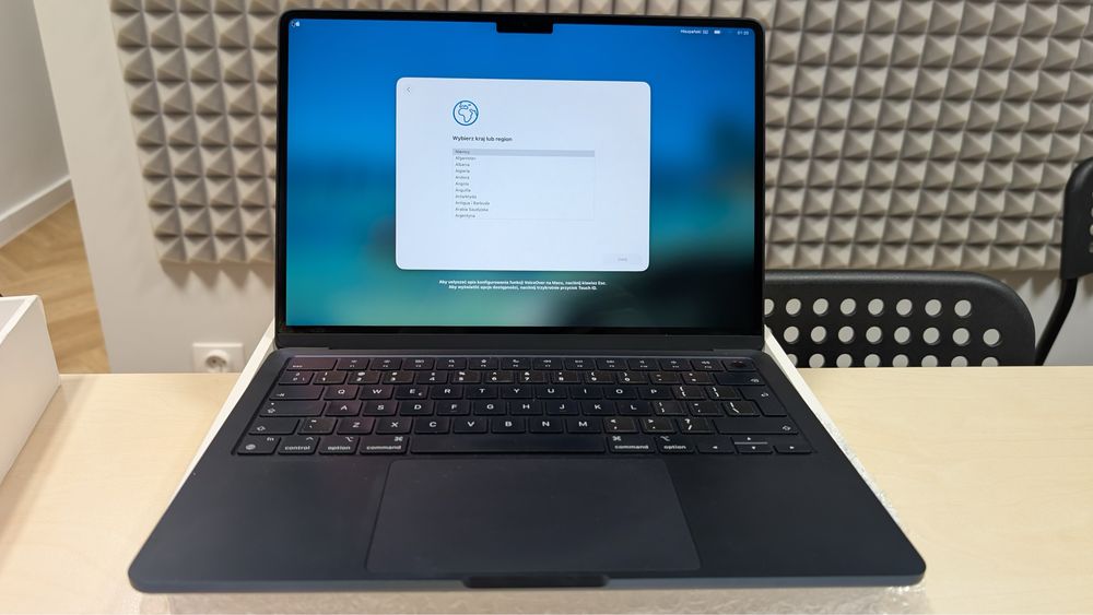 Laptop Apple A3113 13,6 Apple M3 16GB/512GB