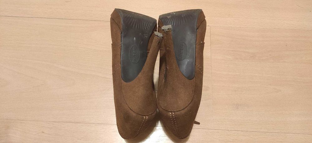 Półbuty damskie na szpilce, brązowe, 36