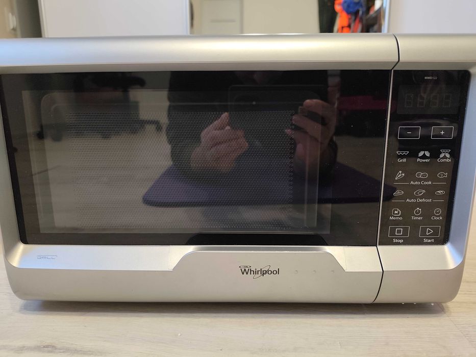 Mikrofala Whirpool MWD 122SL