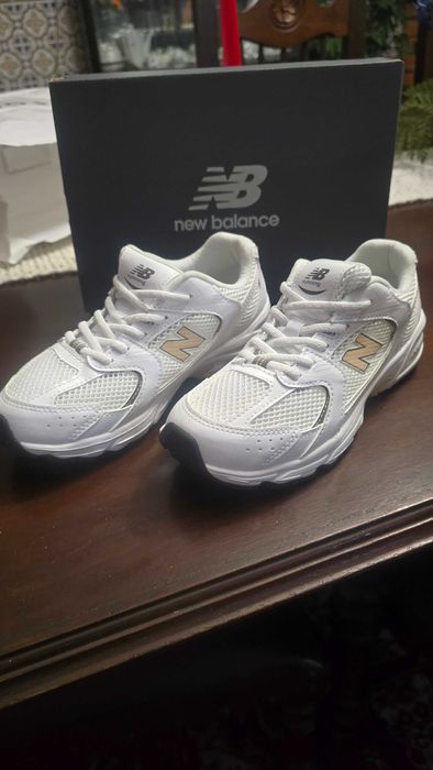 New Balance 530 novas tam 35 calça menor