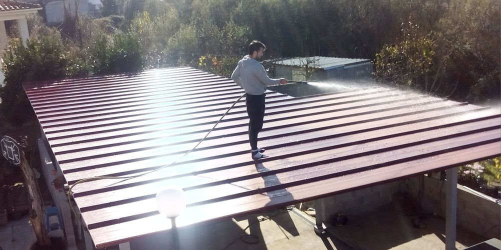 Vedações e serralheria