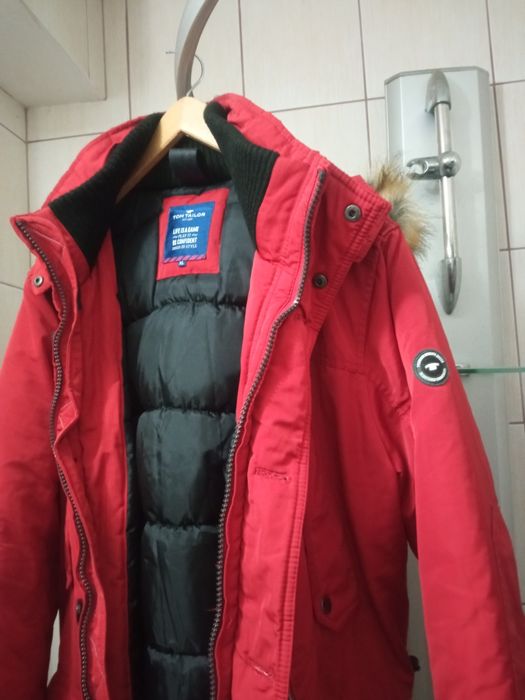 kurtka zimowa XL Tom Tailor z kapturem czerwona  bluza jacket zasuwana