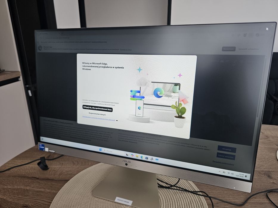 Komputer ASUS All-in-One 24" | i5-11Gen / 8GB / 500GB SSD | Win11 jak NOWY