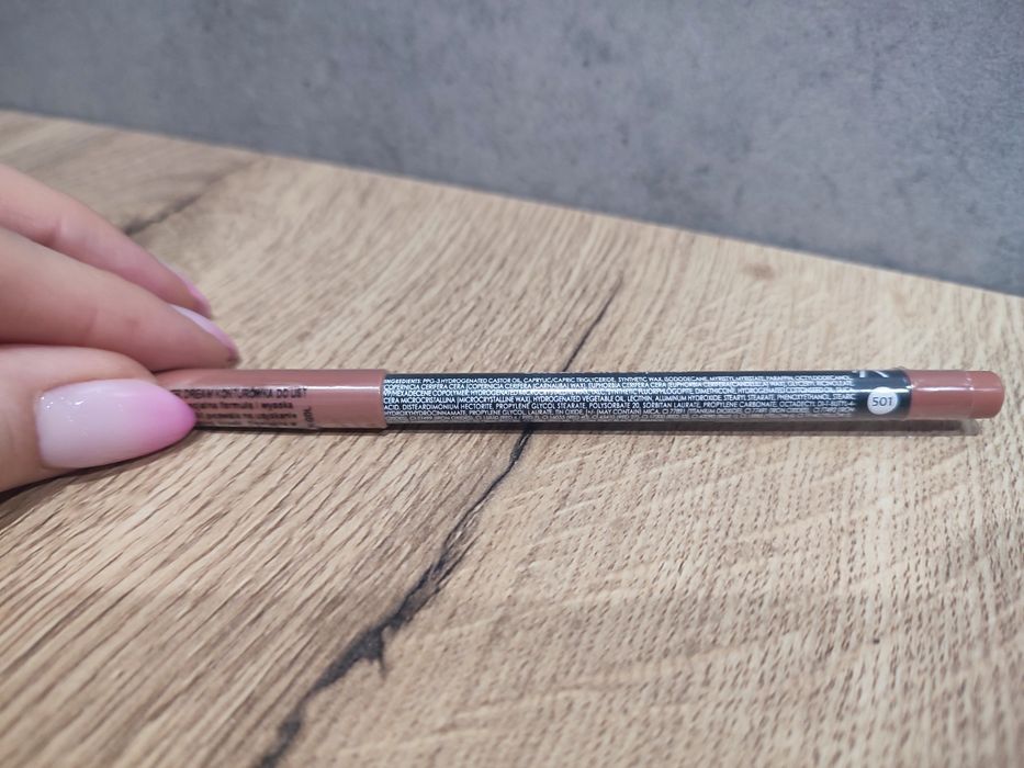 Nowa konturówka Golden Rose nr 501