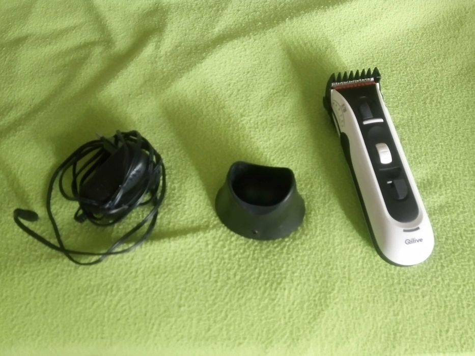 Máquina de barbear e corte cabelo