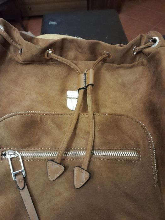 Mochila de senhora cor castanho em pel Parfoa