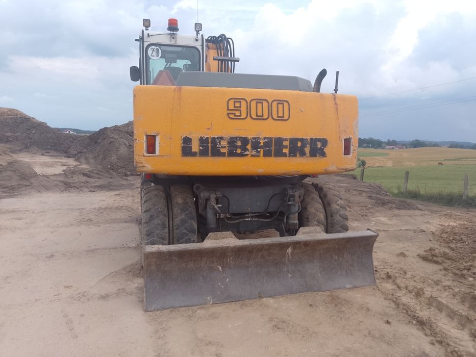 Liebherr A900B 2000r