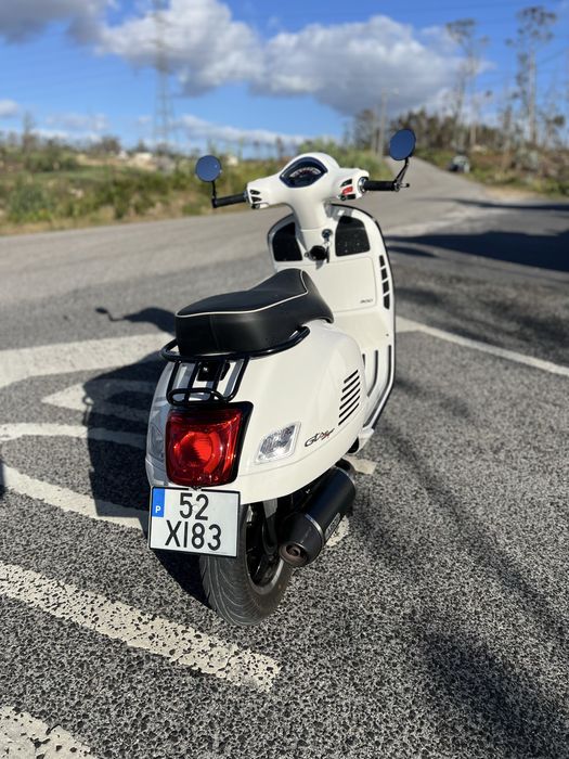 Vespa GTS 300 Hpe
