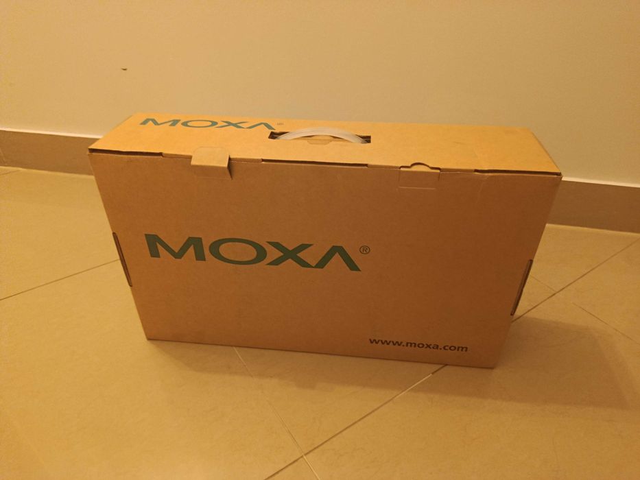 Moxa NPort 6650-32 serwer portów szeregowych