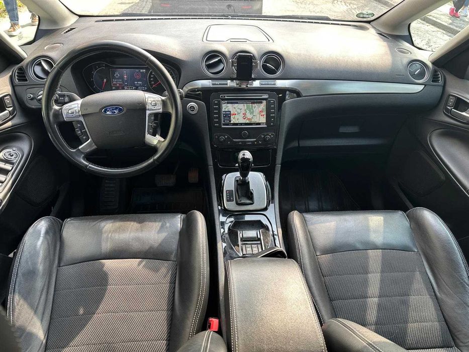 Ford S-Max 2.0 TDCi Titanium Convers+ NAVI biXenon skóra KeyLessGo BLIS kontrola pasa ruchu 172tkm