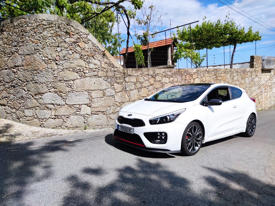 Uma Máquina de Emoções à Espera do Próximo Dono!