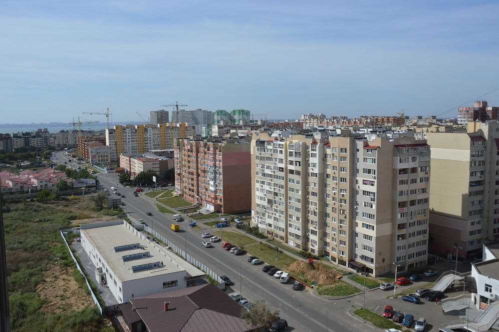Сдаётся долгосрочно 1 ком квартира Кадор на Сахарова.