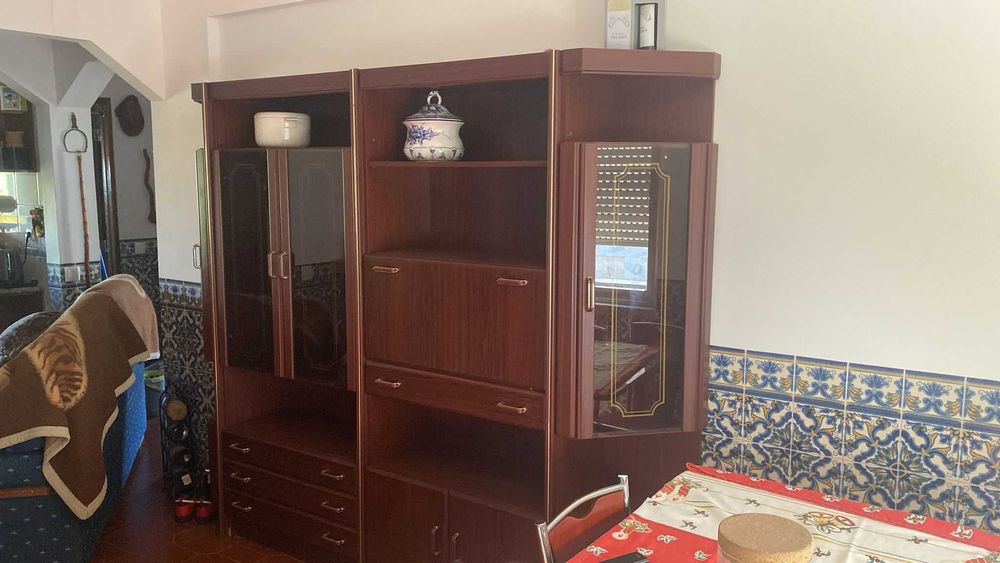 armário de sala usado