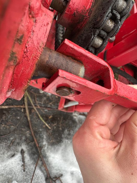 Сівалка пневматична VEGA-8 «Червона Зірка», 8 рядків, точного висіву